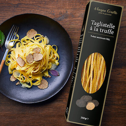 Tagliatelle à la truffe von Hagen Grote, stilvoll serviert